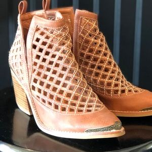 Brown bootie